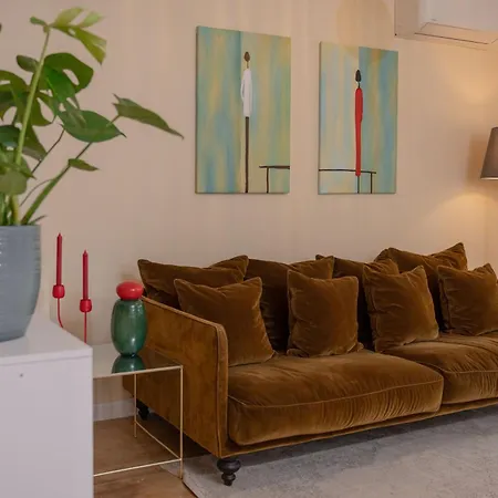 Apartman Large Magnificent Terrace Nizza