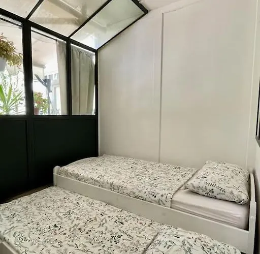 Large Magnificent Terrace Appartement