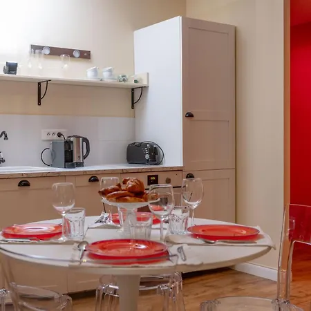 Large Magnificent Terrace Apartamento Nice